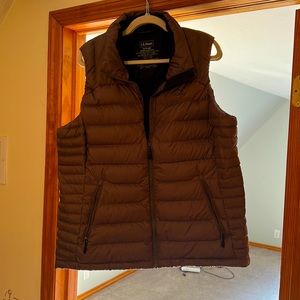 LL Bean Puffer Vest NWOT